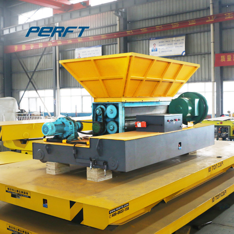 Towing the cable reel straight forward and back electric translation car