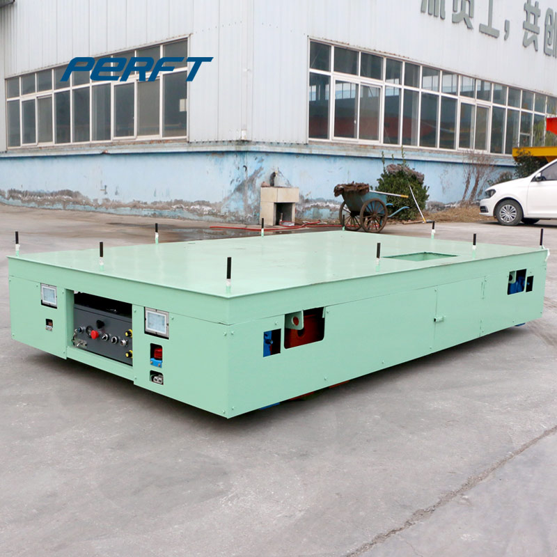 Battery-powered flatbed truck for workshop transfer