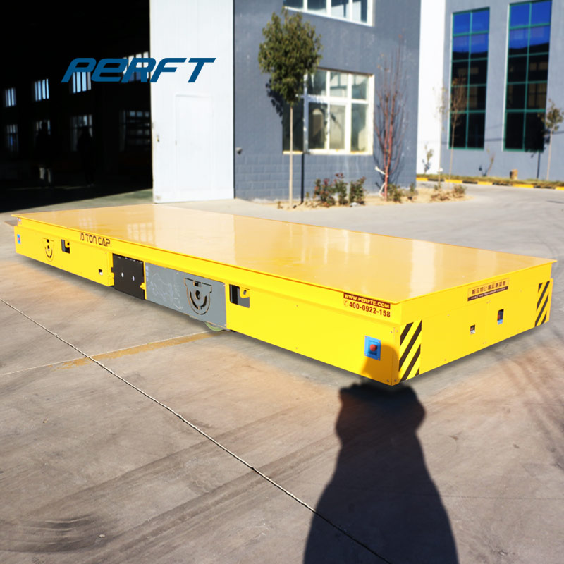 Battery handle remote control platform truck suitable for casting parts handling