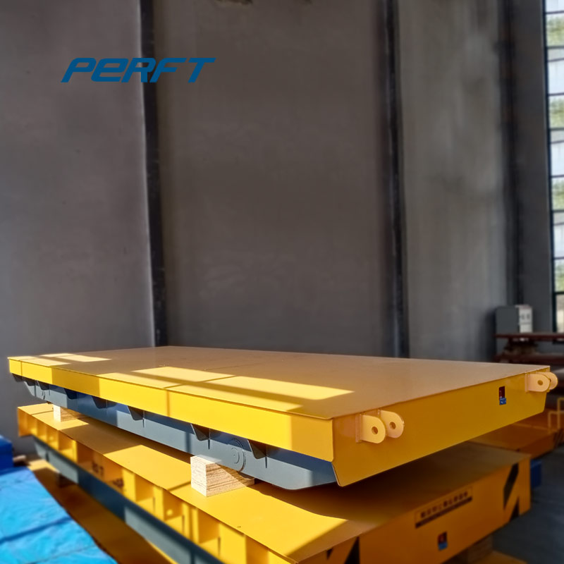 Railcars for handling steel materials