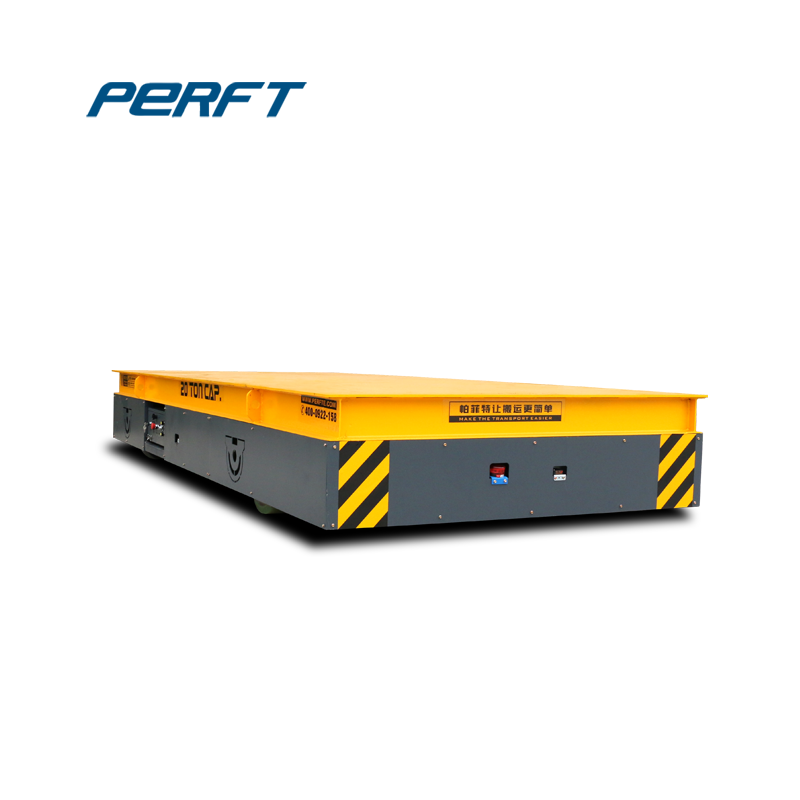 electric transfer car for the transport of metal workpieces
