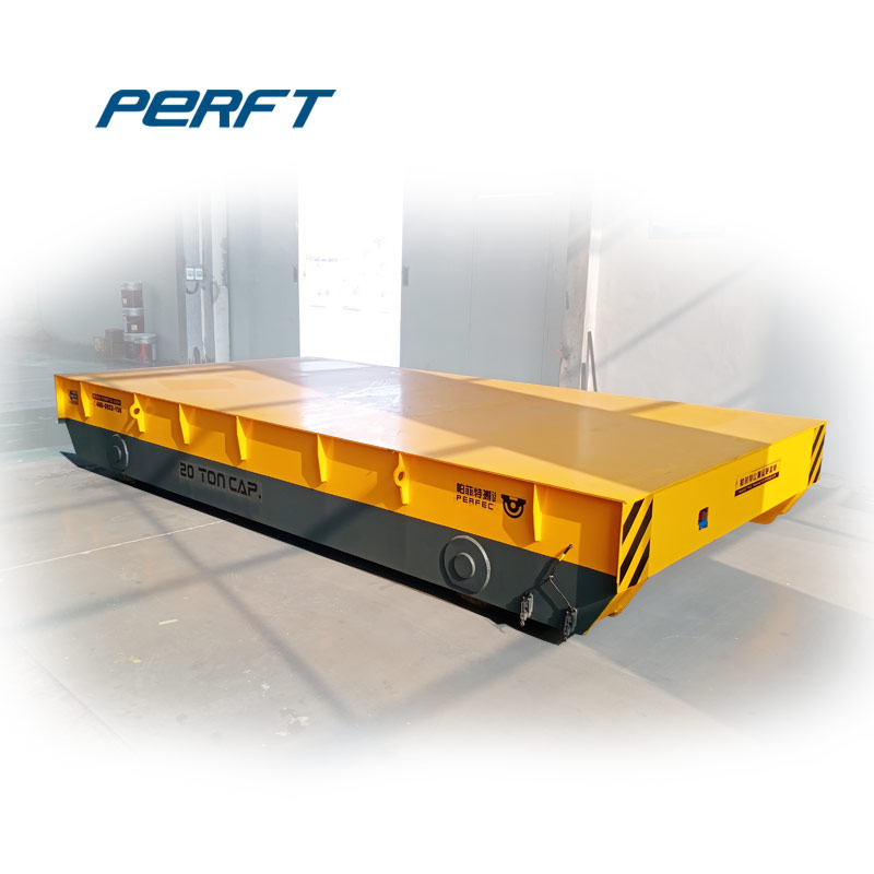 Tunnel construction track electric flat car