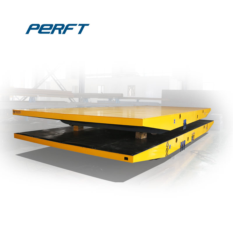 Steel plant conveying steel slag rail car