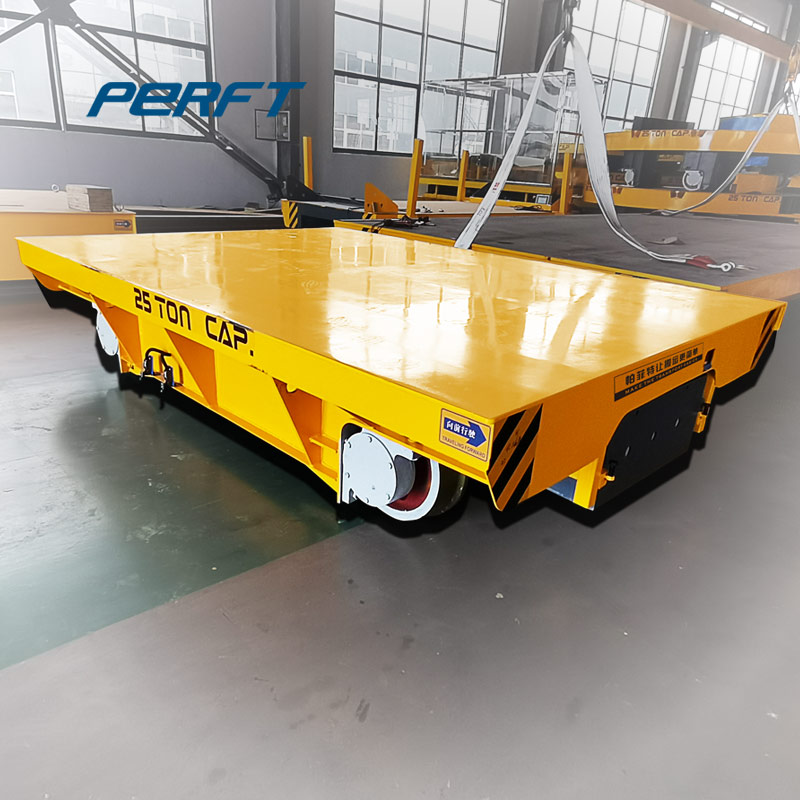 New energy transport vehicle in manufacturing workshop